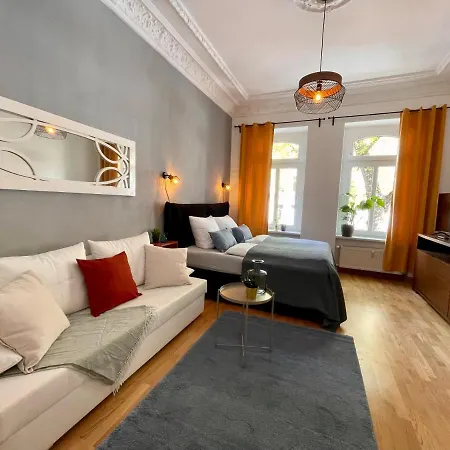 Δωμάτια σε οικογενειακή κατοικία City Gaesteapartment Zentrum-ost Λειψία